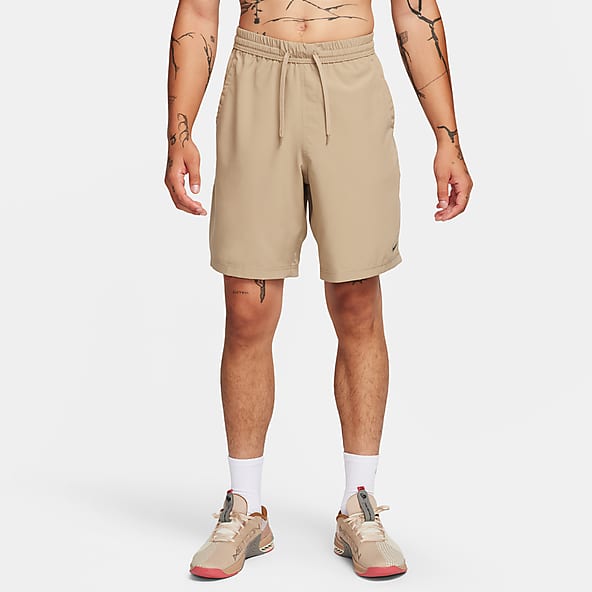 Nike mid thigh shorts deals